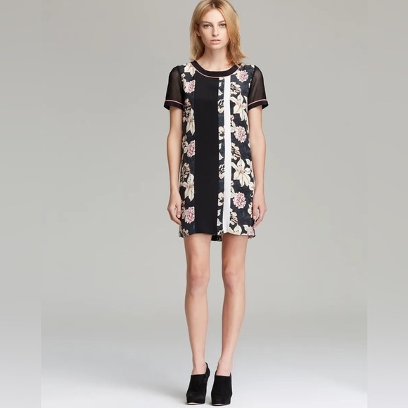 Elizabeth and James Dresses & Skirts - Elizabeth and James 'Montana' Mixed Media Shift Dress | S